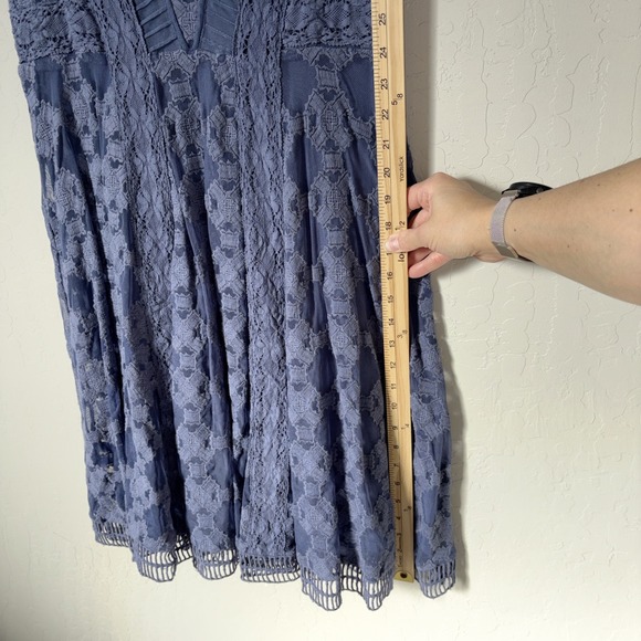 Sundance True Essence Blue Lace Floral Lined Sleeveless Embroidered Dress Sz 6 - Picture 2 of 7